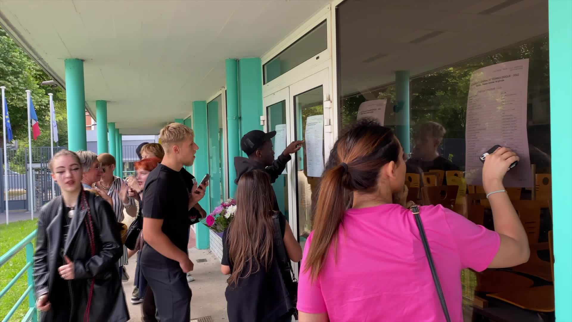 Lille  Résultats du bac au lycée Louis Pasteur  05/07/2022  Vidéo Wéo