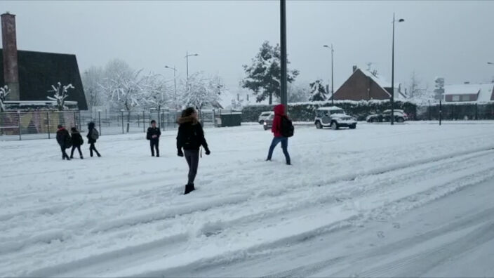 Les Hauts-de-France sous la neige (Tempête Gabriel) : Boules de neige et circulation difficile ce matin