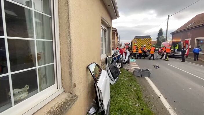 Grave accident à Caestre : une voiture fonce dans une maison
